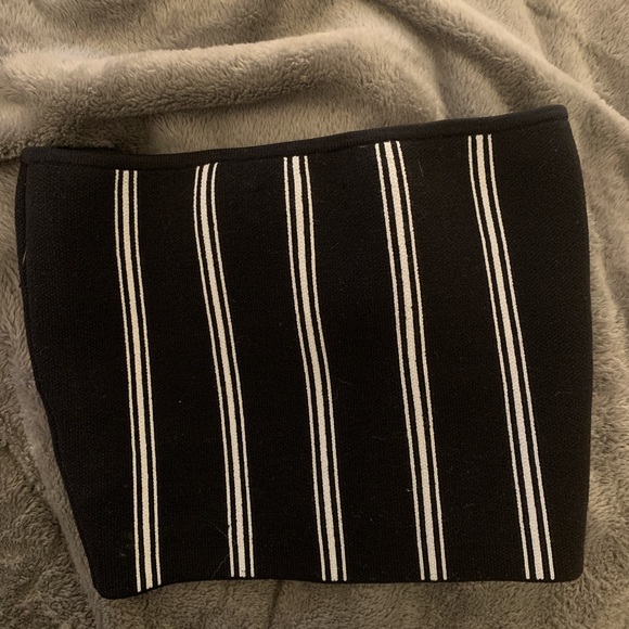 aritiza babaton tube top - Picture 2 of 3